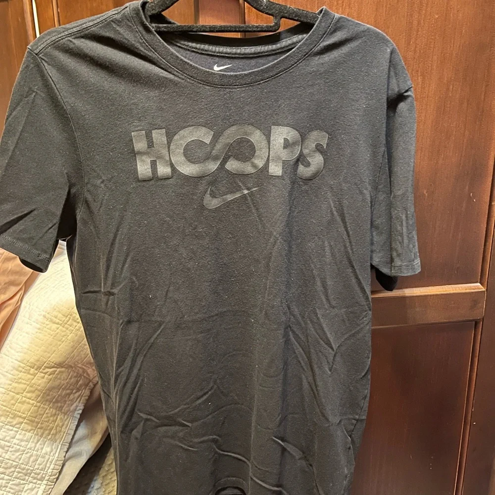 Mens Nike hoops tee shirt - Picture 1 of 2
